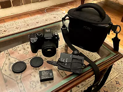 Panasonic Lumix-G7 + H-H025 25mm F/1.7 Lens + Camera Bag + Battery + Charger • $670