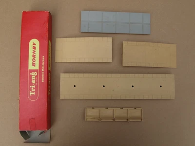 £20 • Buy Triang Hornby Station Ex Hornby Dublo R5030 For Triang Train Sets