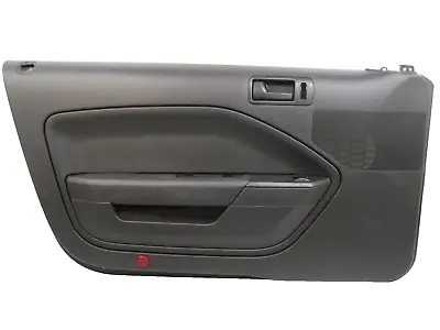 2005-2009 Ford Mustang Black Left Driver Interior Door Panel 4R3X-6323903-A • $149