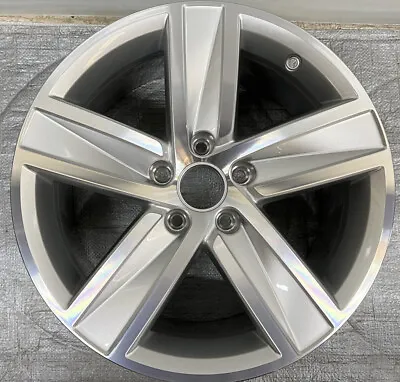 🌟 2013 2014 2015 2016 2017 VW CC 17 OEM GENUINE WHEEL. 17x8 H2. 3C8601025Q • $233.75