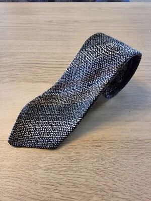 £10 • Buy Munrospun Skinny Narrow Wool Tie