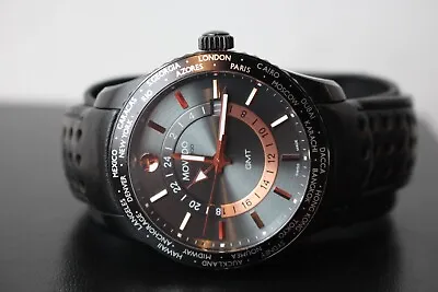 Movado Series 800 GMT Men's Watch - 2600118 • $327.13
