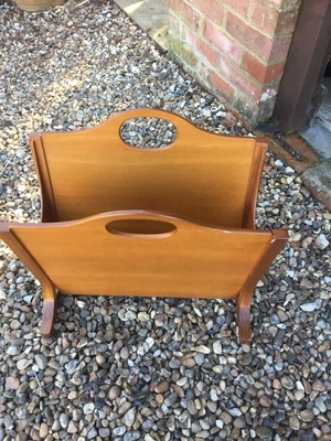 £20 • Buy Retro Wooden Magazine Rack