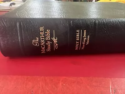 THE MACARTHUR STUDY BIBLE By John Macarthur New King James Version Blk Leather 2 • $49.99