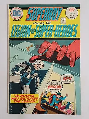 SUPERBOY #207 (VG) 1975  THE ROOKIE WHO BETRAYED The LEGION!  MIKE GRELL ART • $0.99