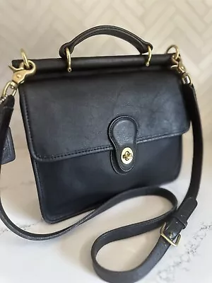 Vintage Coach 1994 Black Leather Willis Cross Body Bag Gold Hardware 9927 • $225
