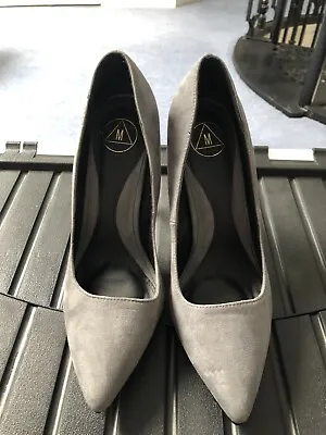£20 • Buy Missguided Grey Pointed Court Shoes UK 6/39 And Bag