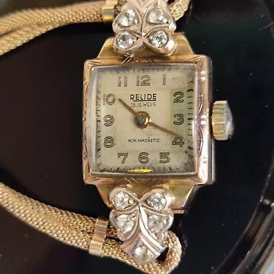 9ct14ct Gold Clear Sapphire Manual Wind Ladies Wristwatch Working Swiss Made • $53