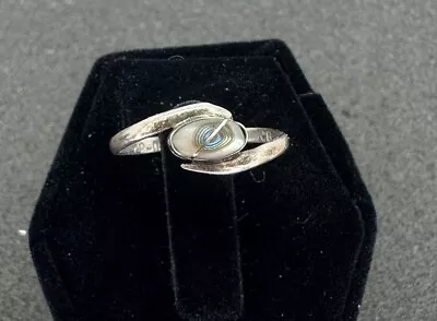 Sterling Silver Vintage Abalone Ring Size 5.5 • $22