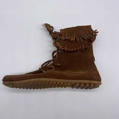 Minnetonka Size 7 Womens Suede Leather Fringed Boots Booties • $8.53