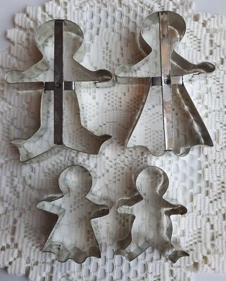 $11.95 • Buy Vintage Boxed Set Of 4 Metal Cookie Cutters - Gingerbread Family  Dad Mom & Kids