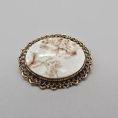 Vintage Brooch Off White Brown Floral Oval Cameo Gold Tone Sweater Scarf Pin 2  • $9.09