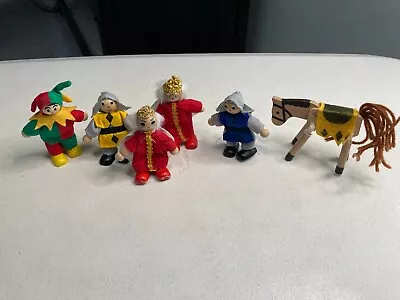 Melissa And Doug Wooden Castle Figures 3 Inch King Jester Knight Horse Lot Of 6 • $19.99