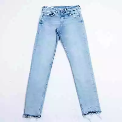 H&M &Denim Jeans Womens 25 - 24x27.5 Slim Boyfriend Light Blue Wash Denim Frayed • $21.60