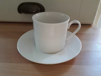 £1 • Buy Royal Doulton Regency White Fine Porcelain Tea Cup & Saucer 