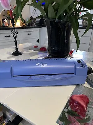 £8.50 • Buy Rebel Acco Blue Personal Laminator - Model LS240 Used Once Excellent Condition