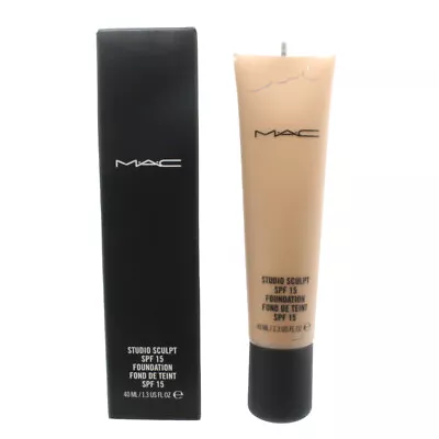£24.80 • Buy MAC Light Tan Foundation Studio Sculpt NC35 SPF15 Satin Full Coverage Mac Makeup