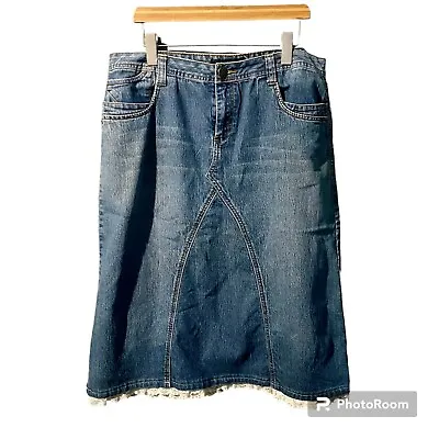 90’s Baccini Denim Skirt Size 14 Modest Lace Trim Country Western Medium Wash • $29.95