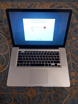 $65 • Buy Apple Macbook Pro  15  1TB HDD, 4GB RAM, Good Battery. Broken Screen Glass.