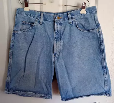 Wrangler Blue Jean Shorts Mens 36 100% Cotton Hanging Belt Loop • $9.99