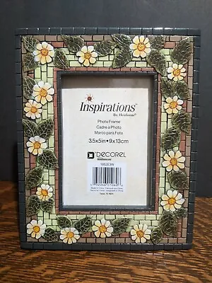 Charming Photo 3.5  X 5  Portrait Frame - Mosaic Design W/ Daisies - Desk Mantle • $10.95