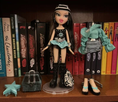 $650 • Buy Bratz Treasures Jade