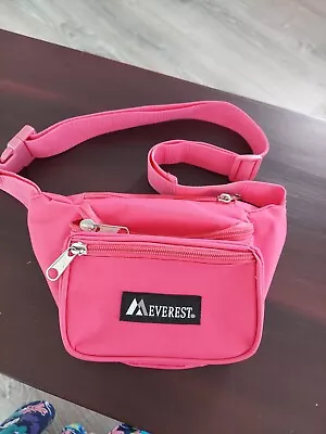 Everest Fanny Pack Bag Pink Fabric Multiple Pockets New • $12.99