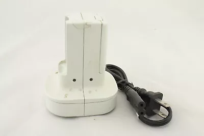 Xbox 360 OEM Quick Charge Kit With Power Cord (white) • $9