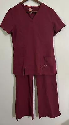 Dickies Womens Scrubs Set Xtreme Stretch V-Neck Top And Pants Both Size Small • $10