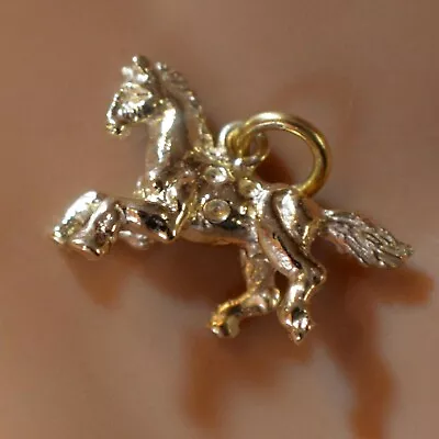 9 Ct GOLD  New Horses Charm • £125