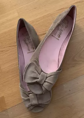 Bisue Ballerina 100% Leather Beige /grey Shoes U.K. Size 41  Sz 7 • £9.99