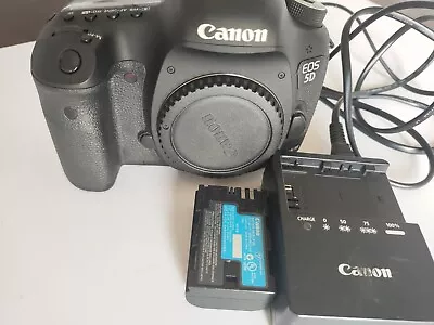 Canon EOS 5D Mark III 22.3 MP  Excellent Condition++ Shutter Count 13k • $950