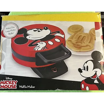 OLLIERV Disney Mickey Mouse Waffle Maker Model # DCM-12 Orig Box TESTED • $19.75