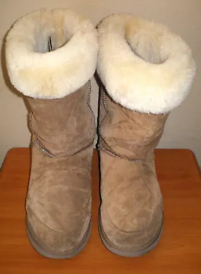 Vintage Aussie Dogs Suede SHEARLING * SHEEPSKIN Lining Winter Comfort Boots M11 • $19.95