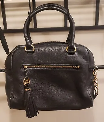 Michael Kors Black Leather Crossbody/Shoulder Bag Knox Tassel.  Great Condition  • $57.70