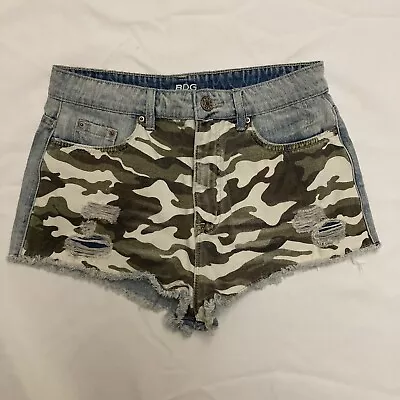 $16 • Buy BDG Camouflage Shorts Women  High Rise DREE Cheeky Camo Distressed Size 29