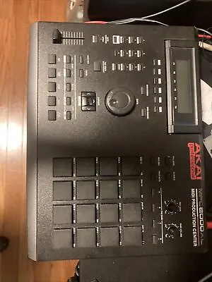 Akai Mpc 2000xl • $750