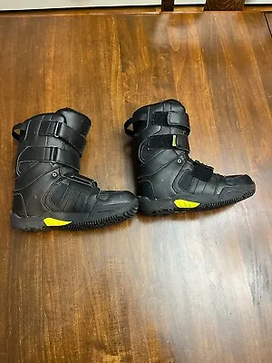 USED Morrow Snowboarding Boots Size 7 • $25