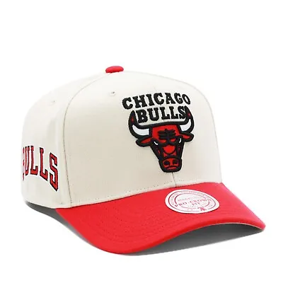 Mitchell & Ness Chicago Bulls Precurved Snapback Hat Cap - Off White/Red • $38.90