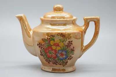 Vintage Unbranded Lustreware Mini Teapot Made In Japan • $18