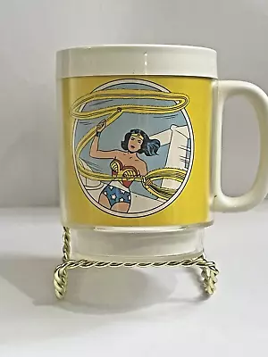 WONDER WOMAN RARE VINTAGE THERMO-SERV CUP 1974 National Periodicals • $4.95