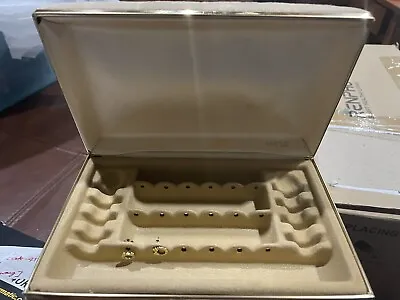 Nude Velvet Clamshell Jewelry Box Travel Case Vintage MELE • $10.99