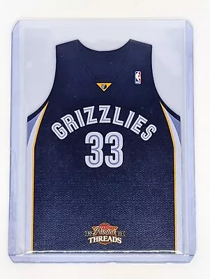 2010-11 Panini Threads Team Threads Away #24 Marc Gasol Memphis Grizzlies • $5.99