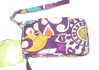 New With Tags Vera Bradley Small SMARTPHONE WRISTLET In PLUM CRAZY 14416-137 • $12.50