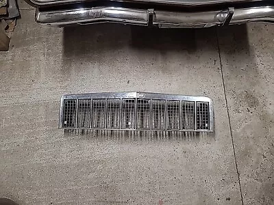 1974-75 CHEVELLE MALIBU Grill WITH Side BRACKETS AND HEADER PANEL • $200