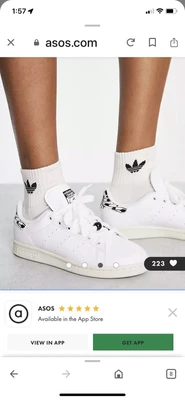 $60 • Buy Womens Stan Smith Adidas Size 9 Sneakers