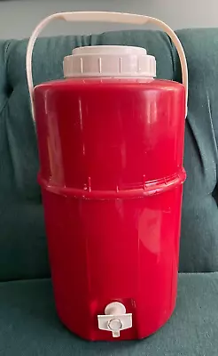 Red Vtg Picnic Jug 2-Gallon Water Cooler W/ Spigot Bee Plastics 14 X8  CLEAN • $14.99