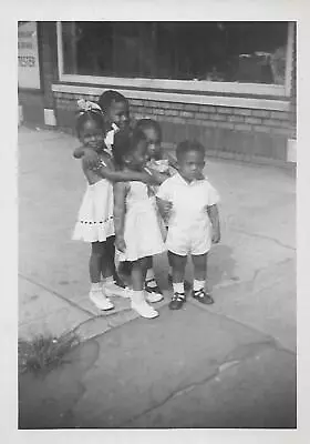 CHILDREN Vintage FOUND FAMILY PHOTOGRAPH Black  + White ORIGINAL 312 59 J • $12.99