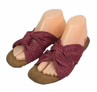 MinneTonka Womens Slides Slip On Sandals Flat Red Fabric Knot Size 8 • $12.95