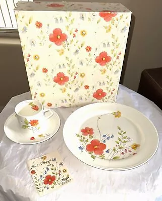 Mikasa Just Flowers Bone China 3pc Set Dinner Plate Cup & Saucer A4-182  Narumi • $32.50